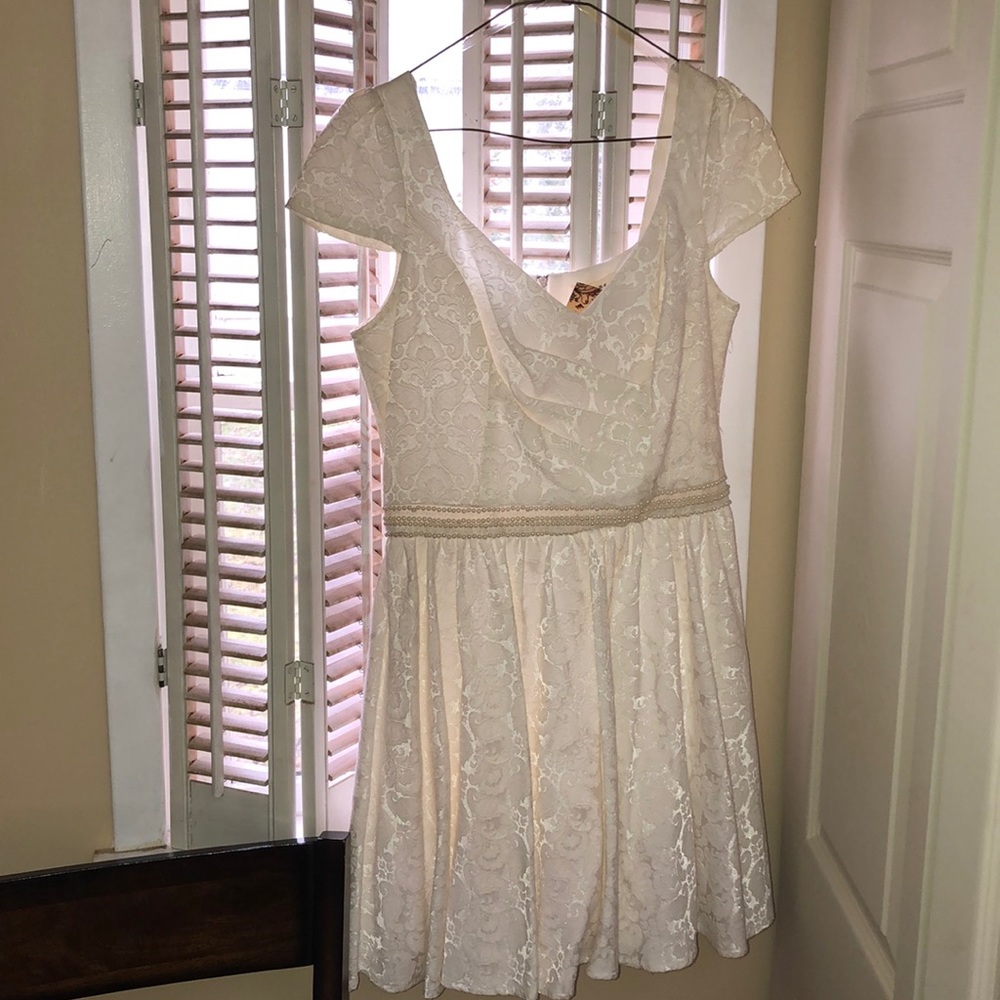 Beautiful Off White Mini Fit and Flare